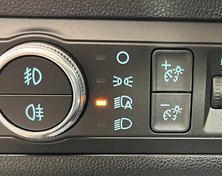 Черный Форд Куга, объемом двигателя 1.5 л и пробегом 191 тыс. км за 21950 $, фото 11 на Automoto.ua