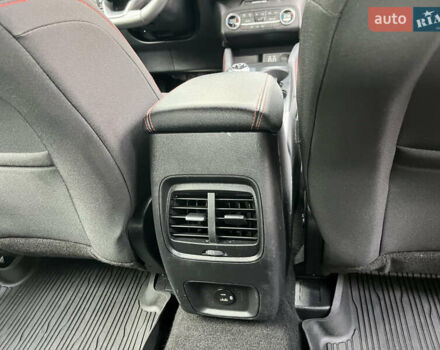 Чорний Форд Куга, об'ємом двигуна 2.49 л та пробігом 152 тис. км за 26800 $, фото 100 на Automoto.ua