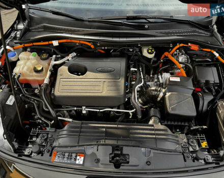 Черный Форд Куга, объемом двигателя 2.5 л и пробегом 175 тыс. км за 23750 $, фото 41 на Automoto.ua