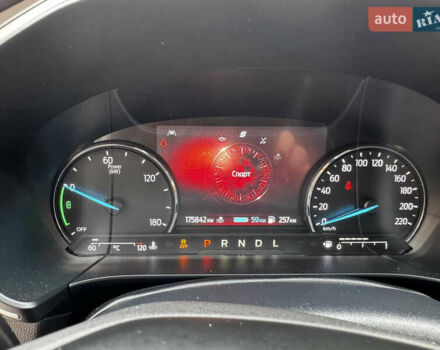 Черный Форд Куга, объемом двигателя 2.5 л и пробегом 175 тыс. км за 23750 $, фото 24 на Automoto.ua