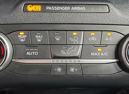 Черный Форд Куга, объемом двигателя 1.5 л и пробегом 191 тыс. км за 21950 $, фото 23 на Automoto.ua