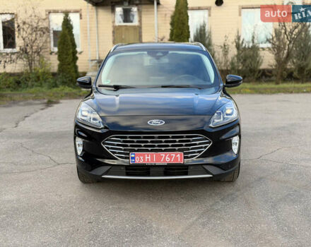 Черный Форд Куга, объемом двигателя 1.5 л и пробегом 180 тыс. км за 20500 $, фото 10 на Automoto.ua