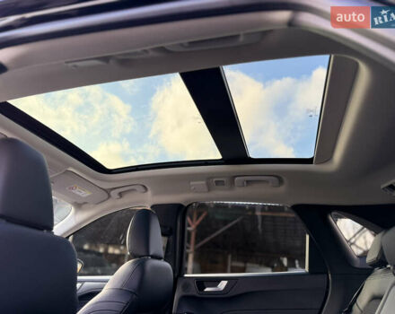 Черный Форд Куга, объемом двигателя 1.5 л и пробегом 180 тыс. км за 20500 $, фото 38 на Automoto.ua