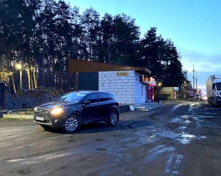 Черный Форд Куга, объемом двигателя 2 л и пробегом 270 тыс. км за 8499 $, фото 1 на Automoto.ua