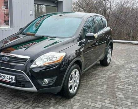 Черный Форд Куга, объемом двигателя 2 л и пробегом 215 тыс. км за 12300 $, фото 1 на Automoto.ua