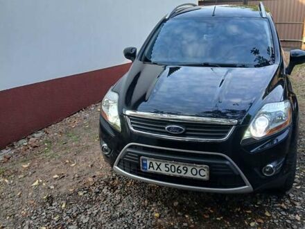 Черный Форд Куга, объемом двигателя 2 л и пробегом 170 тыс. км за 11200 $, фото 1 на Automoto.ua