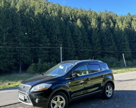 Черный Форд Куга, объемом двигателя 2 л и пробегом 232 тыс. км за 10000 $, фото 1 на Automoto.ua