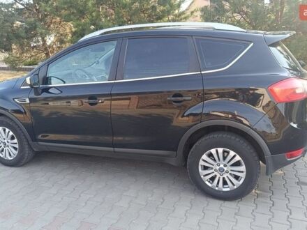 Черный Форд Куга, объемом двигателя 0 л и пробегом 275 тыс. км за 10850 $, фото 1 на Automoto.ua