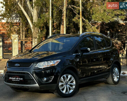 Черный Форд Куга, объемом двигателя 2.52 л и пробегом 256 тыс. км за 12499 $, фото 1 на Automoto.ua