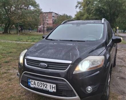 Чорний Форд Куга, об'ємом двигуна 2 л та пробігом 185 тис. км за 10700 $, фото 1 на Automoto.ua