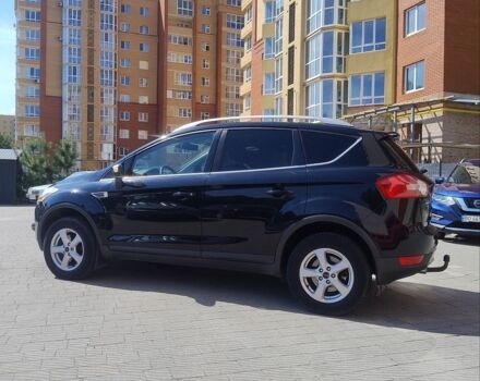 Черный Форд Куга, объемом двигателя 2 л и пробегом 178 тыс. км за 10700 $, фото 1 на Automoto.ua