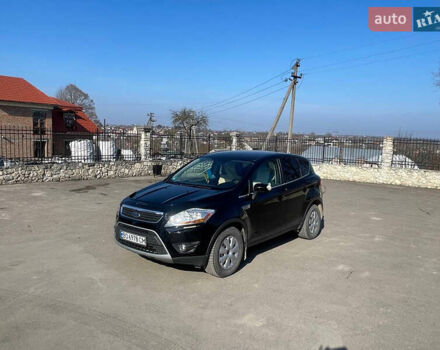 Черный Форд Куга, объемом двигателя 2 л и пробегом 196 тыс. км за 9600 $, фото 1 на Automoto.ua