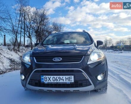 Черный Форд Куга, объемом двигателя 2 л и пробегом 258 тыс. км за 11500 $, фото 1 на Automoto.ua