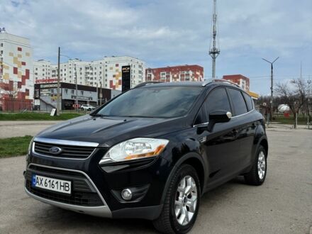 Черный Форд Куга, объемом двигателя 2 л и пробегом 146 тыс. км за 10400 $, фото 1 на Automoto.ua