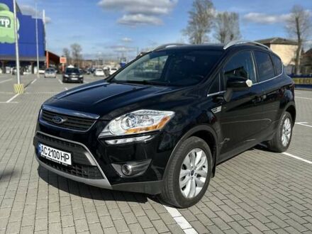 Форд Куга 2012 в Тернополе на Automoto.ua Черный Форд Куга, объемом двигателя 2 л и пробегом 233 тыс. км за 11750 $, фото 1 на Automoto.ua
