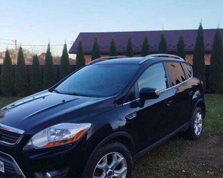 Черный Форд Куга, объемом двигателя 2 л и пробегом 219 тыс. км за 12530 $, фото 1 на Automoto.ua
