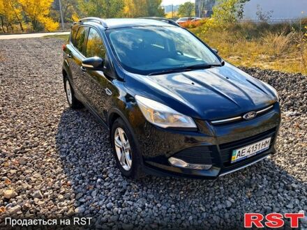 Черный Форд Куга, объемом двигателя 2 л и пробегом 281 тыс. км за 10000 $, фото 1 на Automoto.ua