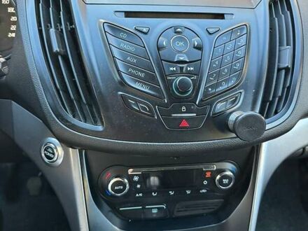 Черный Форд Куга, объемом двигателя 2 л и пробегом 150 тыс. км за 12600 $, фото 1 на Automoto.ua