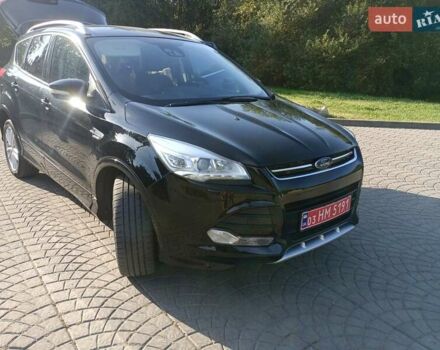 Черный Форд Куга, объемом двигателя 2 л и пробегом 216 тыс. км за 14250 $, фото 1 на Automoto.ua