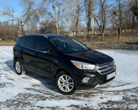 Черный Форд Куга, объемом двигателя 2 л и пробегом 172 тыс. км за 16800 $, фото 1 на Automoto.ua