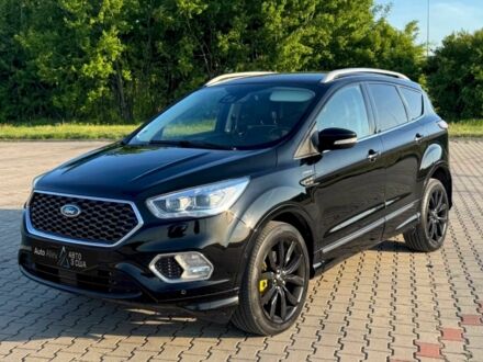 Форд Куга 2017 у Мукачеве на Automoto.ua Чорний Форд Куга, об'ємом двигуна 2 л та пробігом 123 тис. км за 5000 $, фото 1 на Automoto.ua