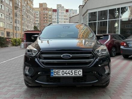 Черный Форд Куга, объемом двигателя 2 л и пробегом 185 тыс. км за 15500 $, фото 1 на Automoto.ua
