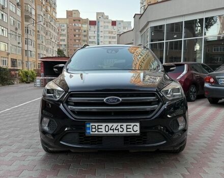 Черный Форд Куга, объемом двигателя 2 л и пробегом 185 тыс. км за 14900 $, фото 1 на Automoto.ua
