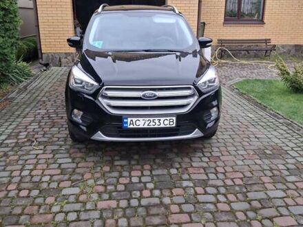 Форд Куга 2017 у Луцьку на Automoto.ua Чорний Форд Куга, об'ємом двигуна 2 л та пробігом 131 тис. км за 19418 $, фото 1 на Automoto.ua