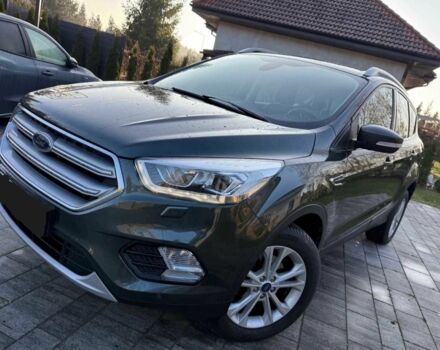 Черный Форд Куга, объемом двигателя 1.5 л и пробегом 103 тыс. км за 9499 $, фото 1 на Automoto.ua