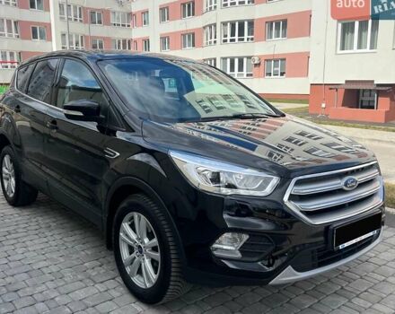 Чорний Форд Куга, об'ємом двигуна 1.5 л та пробігом 84 тис. км за 16500 $, фото 1 на Automoto.ua