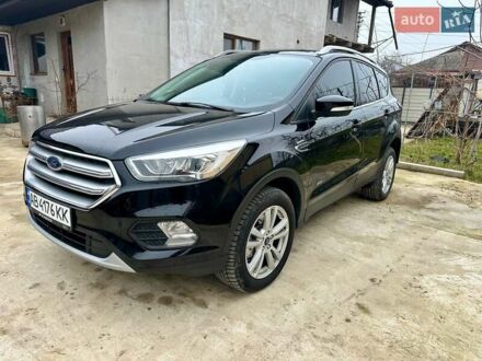 Форд Куга 2018 в Томашполе на Automoto.ua Черный Форд Куга, объемом двигателя 2 л и пробегом 226 тыс. км за 19999 $, фото 1 на Automoto.ua