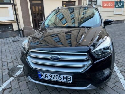Чорний Форд Куга, об'ємом двигуна 2 л та пробігом 72 тис. км за 19500 $, фото 1 на Automoto.ua