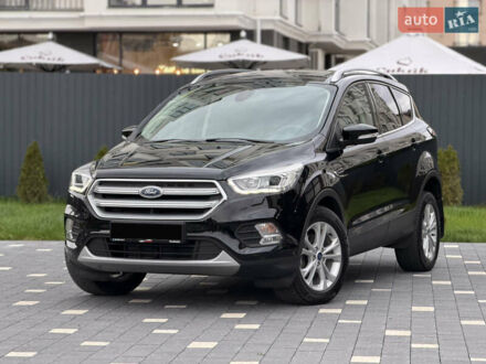 Форд Куга 2019 в Ужгороде на Automoto.ua Черный Форд Куга, объемом двигателя 1.5 л и пробегом 187 тыс. км за 16500 $, фото 1 на Automoto.ua