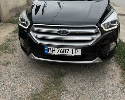 Чорний Форд Куга, об'ємом двигуна 2 л та пробігом 68 тис. км за 22800 $, фото 1 на Automoto.ua