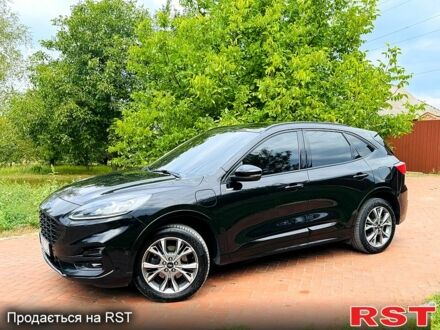Форд Куга 2022 в Лохвице на Automoto.ua Черный Форд Куга, объемом двигателя 2.5 л и пробегом 28 тыс. км за 35500 $, фото 1 на Automoto.ua