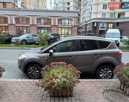 Форд Куга 2011 в Киеве на Automoto.ua Коричневый Форд Куга, объемом двигателя 2 л и пробегом 138 тыс. км за 11500 $, фото 2 на Automoto.ua