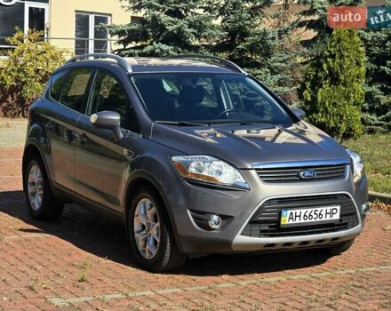 Коричневый Форд Куга, объемом двигателя 2 л и пробегом 85 тыс. км за 12300 $, фото 12 на Automoto.ua