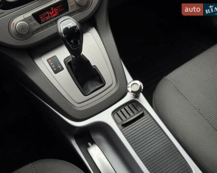 Коричневый Форд Куга, объемом двигателя 2 л и пробегом 170 тыс. км за 10300 $, фото 22 на Automoto.ua