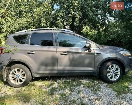 Коричневый Форд Куга, объемом двигателя 2 л и пробегом 226 тыс. км за 10700 $, фото 5 на Automoto.ua
