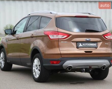 Коричневий Форд Куга, об'ємом двигуна 2 л та пробігом 104 тис. км за 13700 $, фото 4 на Automoto.ua