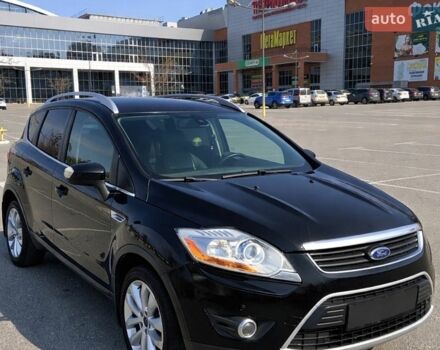 Коричневый Форд Куга, объемом двигателя 2.5 л и пробегом 256 тыс. км за 8550 $, фото 1 на Automoto.ua