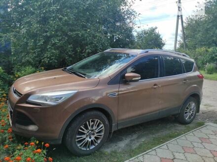 Форд Куга 2013 у Сумах на Automoto.ua Коричневий Форд Куга, об'ємом двигуна 2 л та пробігом 227 тис. км за 13000 $, фото 1 на Automoto.ua