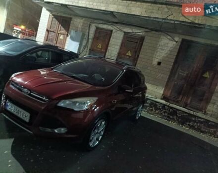 Красный Форд Куга, объемом двигателя 1.6 л и пробегом 157 тыс. км за 14400 $, фото 8 на Automoto.ua