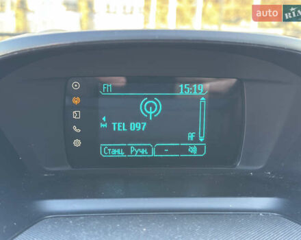 Красный Форд Куга, объемом двигателя 2 л и пробегом 169 тыс. км за 13555 $, фото 40 на Automoto.ua