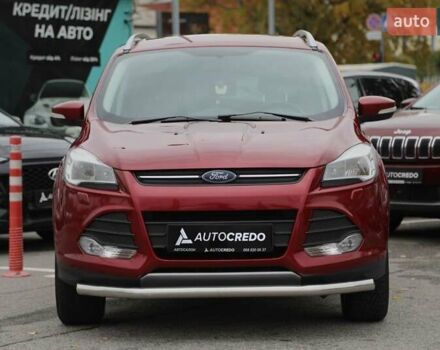 Форд Куга 2015 в Харькове на Automoto.ua Красный Форд Куга, объемом двигателя 2 л и пробегом 146 тыс. км за 15000 $, фото 1 на Automoto.ua