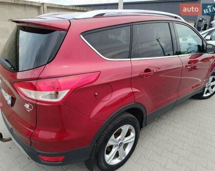 Красный Форд Куга, объемом двигателя 2 л и пробегом 223 тыс. км за 14400 $, фото 3 на Automoto.ua