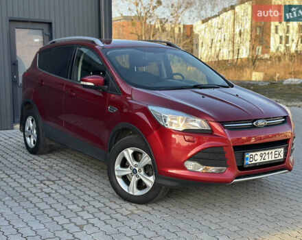 Красный Форд Куга, объемом двигателя 2 л и пробегом 169 тыс. км за 13555 $, фото 9 на Automoto.ua