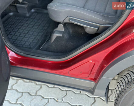 Красный Форд Куга, объемом двигателя 2 л и пробегом 169 тыс. км за 13555 $, фото 60 на Automoto.ua