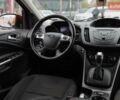 Форд Куга 2015 в Харькове на Automoto.ua Красный Форд Куга, объемом двигателя 2 л и пробегом 146 тыс. км за 15000 $, фото 10 на Automoto.ua
