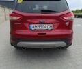 Красный Форд Куга, объемом двигателя 2 л и пробегом 223 тыс. км за 14400 $, фото 9 на Automoto.ua